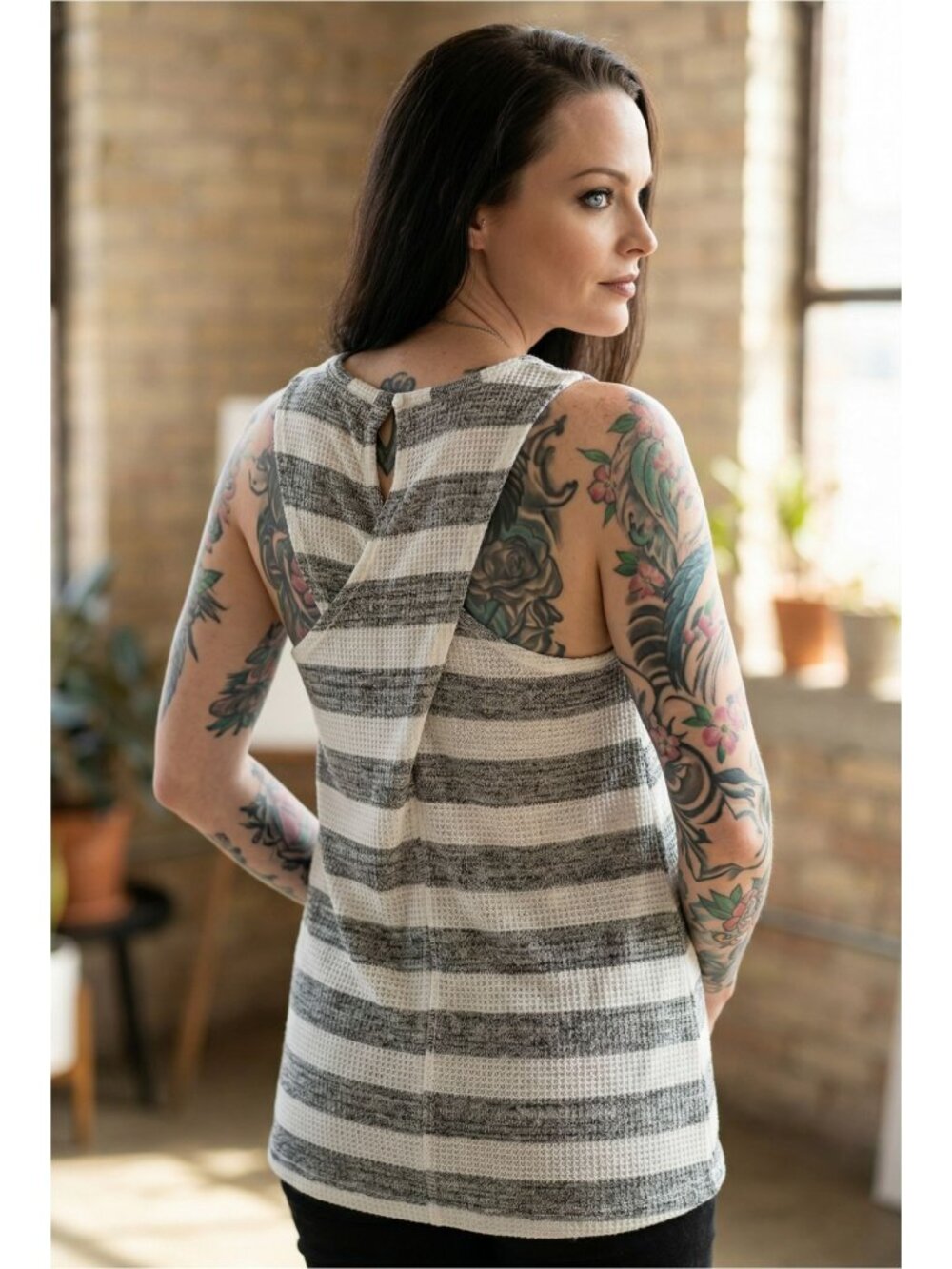 Steve Madden ✦ Quick Dry Cross Back Tank ✦ Striped Gray White Lightweight M